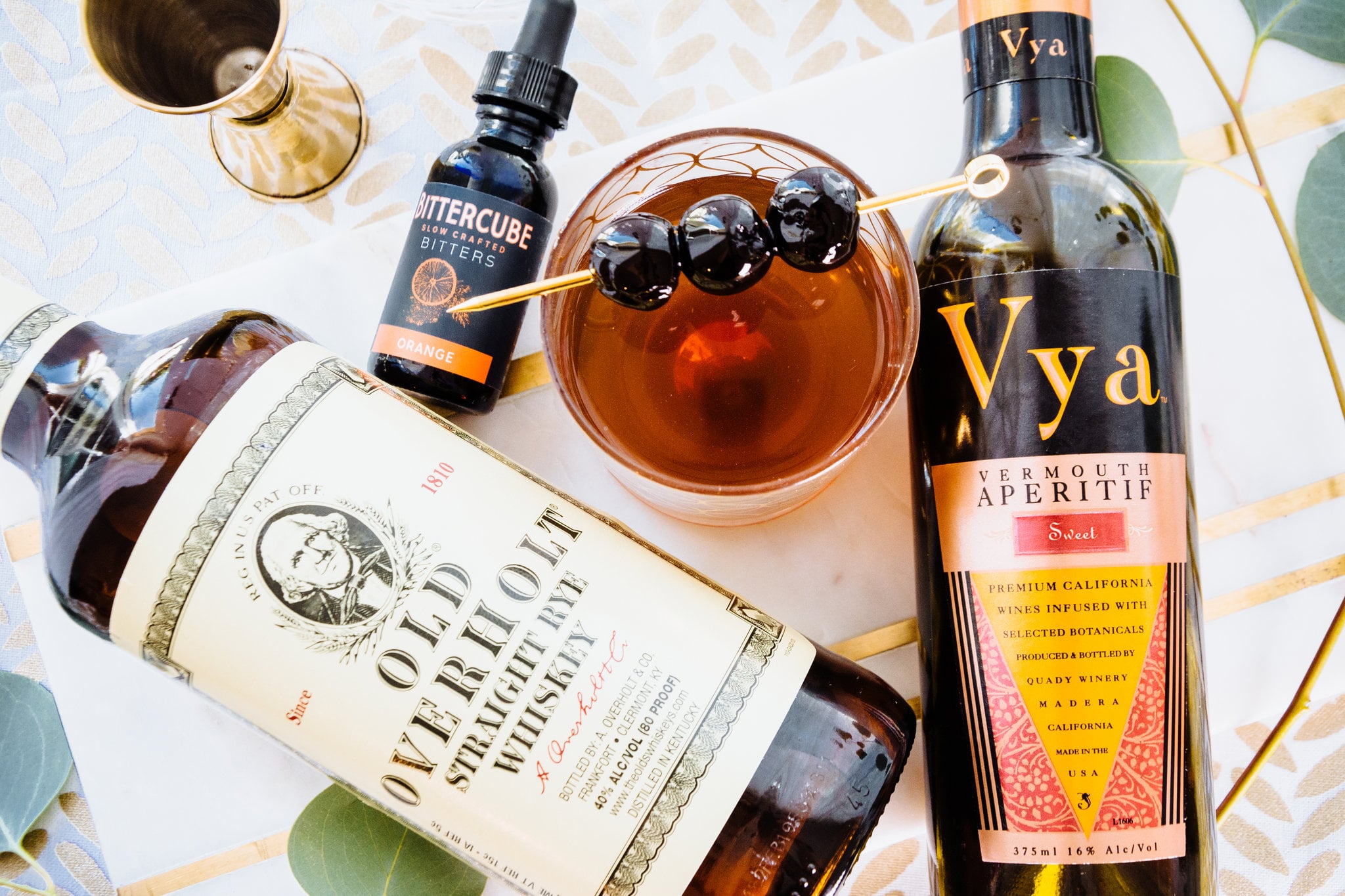 celebrate manhattan month october vermouth whiskey bourbon rye