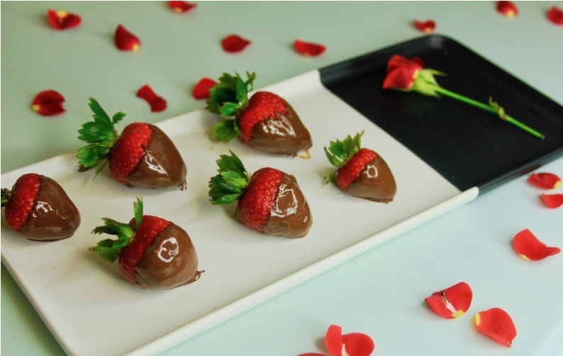 chocolate covered strawberries valentines day elysium black muscat